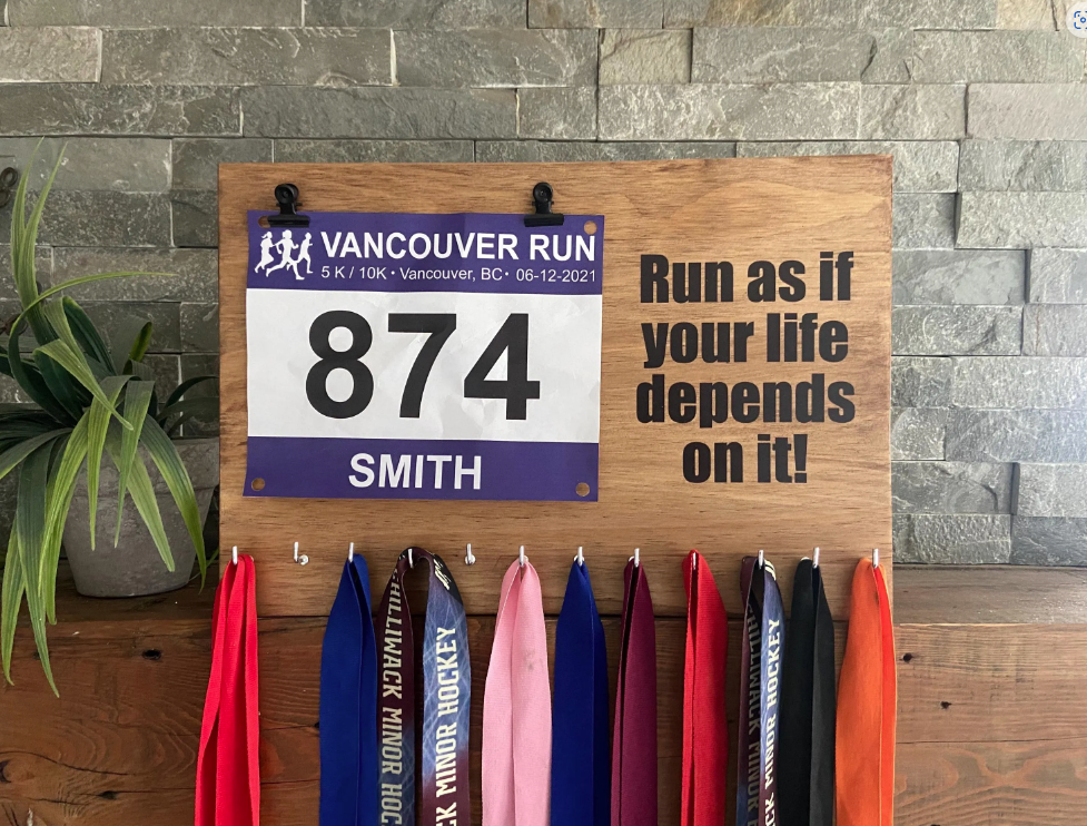 Medals and Bib Display - Runners or Triathalon gift